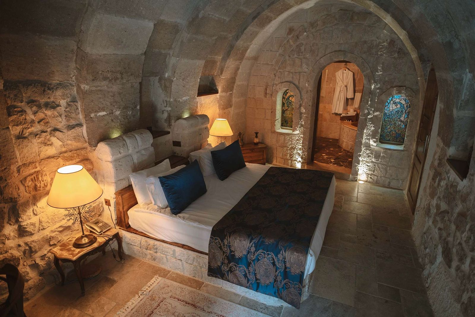 Hu of Cappadocia mağara süit